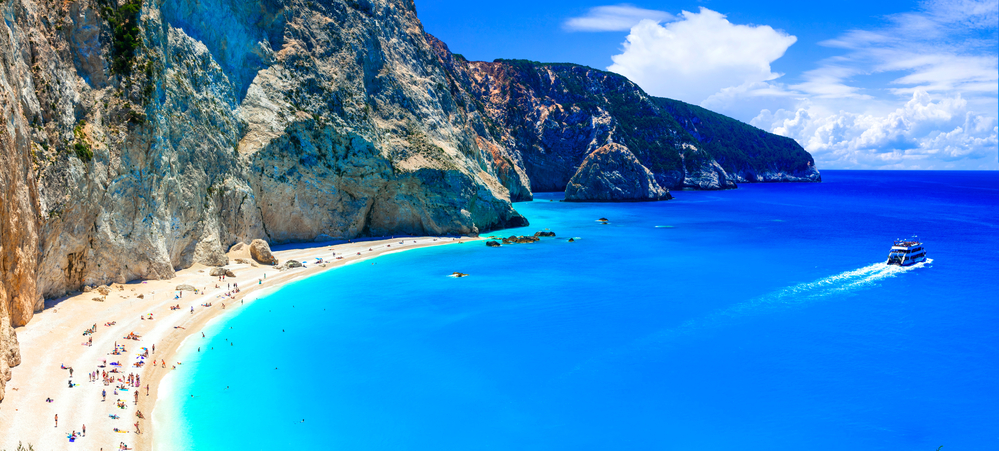Traghetti-Bari-Igoumenitsa-Lefkada-vacanze