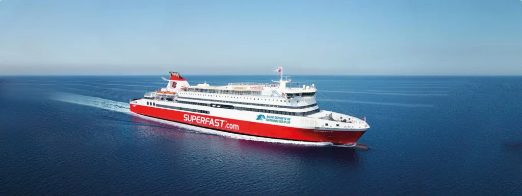 Il traghetto della Anek-Superfast sulla linea Ancona Igoumenitsa