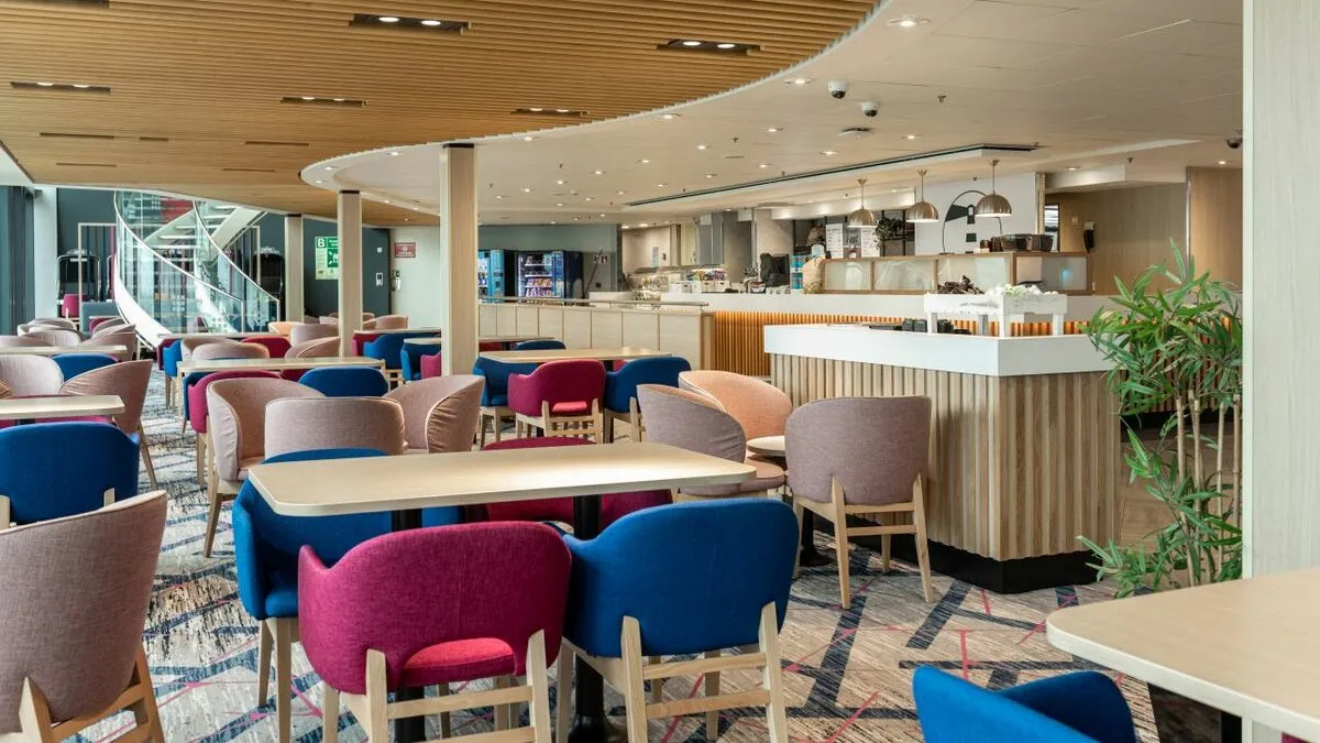 La compagnia DFDS offre un'esperienza moderna e confortevole ai suoi clienti